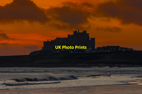 Photo 6"x4" Bamburgh Castle at dawn Bamburgh c2015 P1