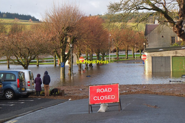Photo 6"x4" Flooding at Tweed Green, Peebles (2) Peebles\/NT2540 c2015