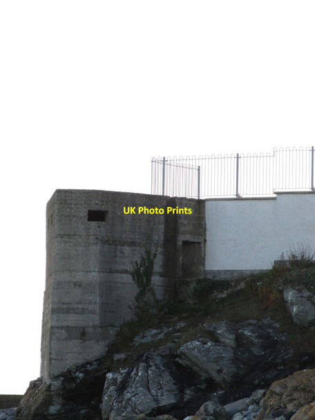 Photo 6"x4" WWII strongpoint south of the Glen River Estuary Newcastle\/J3732 c2015