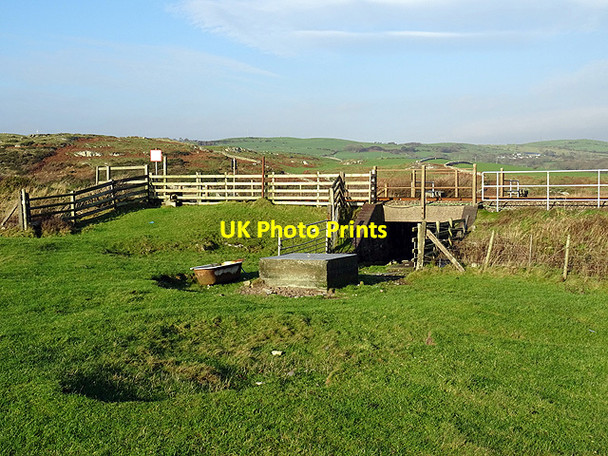 Photo 6"x4" Railway crossing on the Wales Coast Path Criccieth c2015