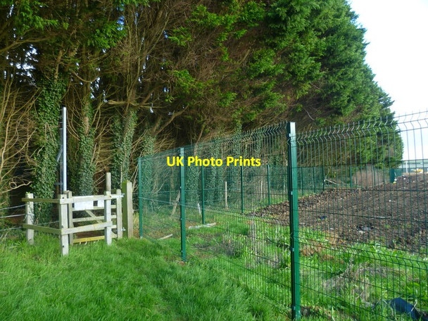 Photo 6"x4" Footpath enters industrial area at The Vinery Hammerpot c2015