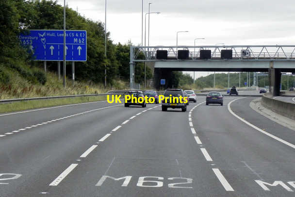 Photo 6"x4" Eastbound M62 Approaching Junction 28 Morley\/SE2627 c2015
