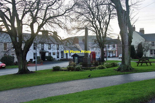 Photo 6"x4" War memorial, Town Yetholm Town Yetholm c2015