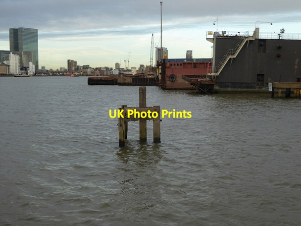 Photo 6"x4" Waterfront on the Blackwall Reach Poplar\/TQ3780 c2015