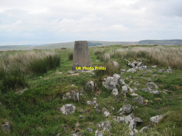 Photo 6"x4" Trig Point, Midhopelaw Pike Charlton\/NY8085 c2015