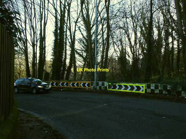 Photo 6"x4" Sharp bend on Leeds and Bradford Road Sandford\/SE2535 c2015