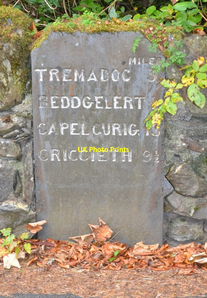 Photo 6"x4" Old Milestone Nantmor c2015