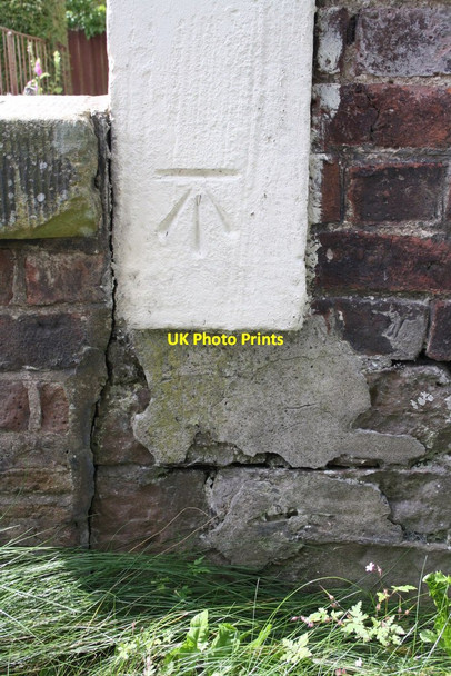Photo 6"x4" Benchmark on #10 Eden Place Carlisle c2015