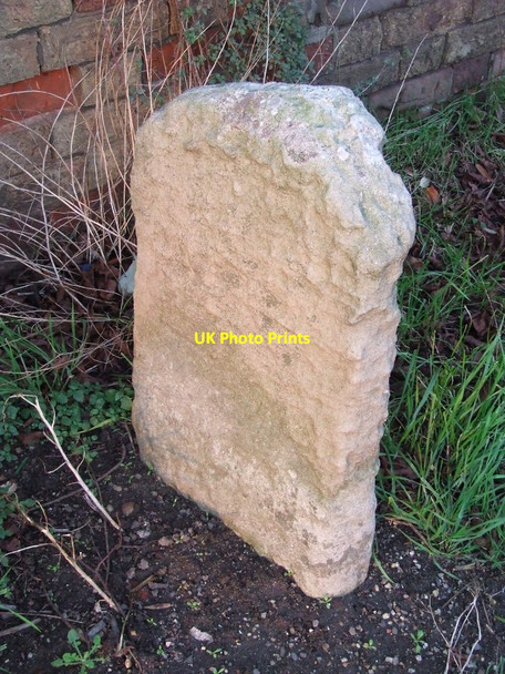 Photo 6"x4" Old Milestone Ludham c2015