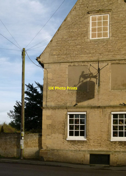Photo 6"x4" Detail of the Haycock Hotel Wansford\/TL0799 c2015