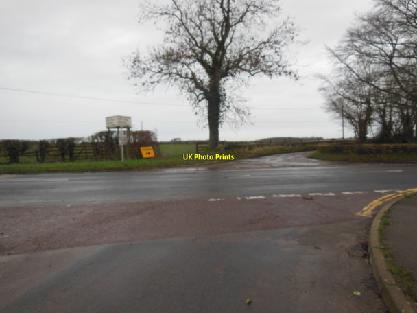 Photo 6"x4" Road junction, Didmarton Didmarton c2016