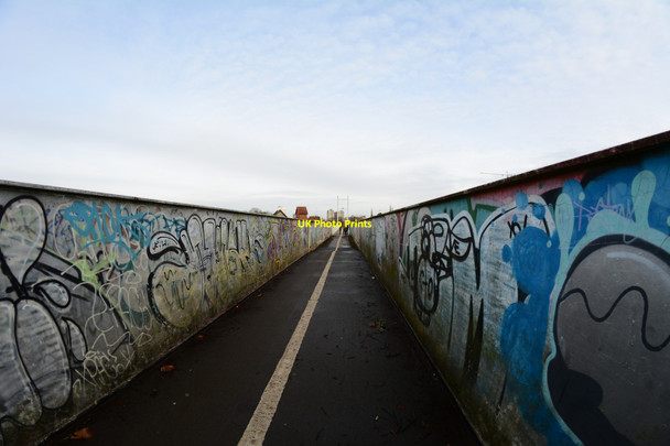 Photo 6"x4" A pedestrian bridge in Coventry Coventry c2016