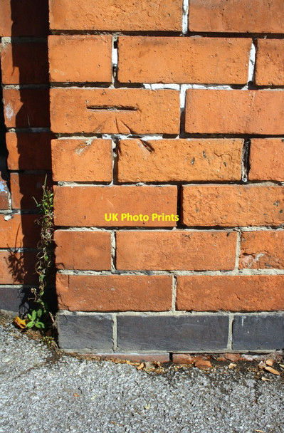 Photo 6"x4" Benchmark on Laura Ashley store Nottingham\/SK5641 c2015