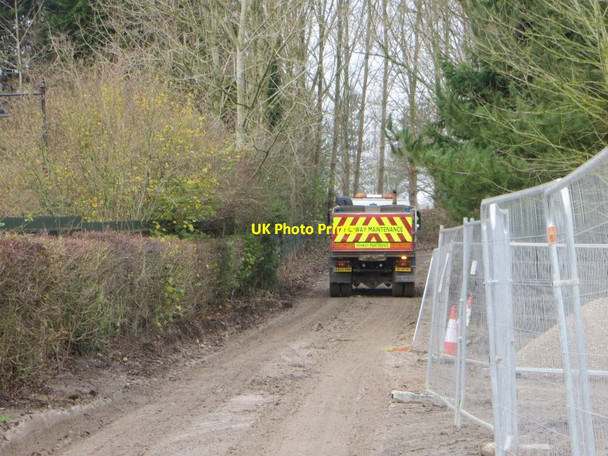 Photo 6"x4" Going up the Bridleway Chilton\/SU4885 c2015