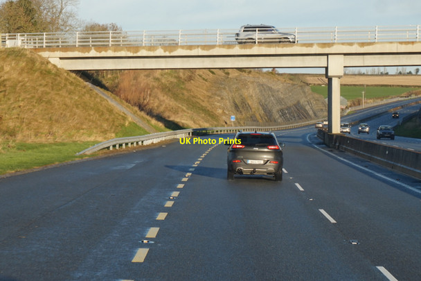 Photo 6"x4" The L1023 goes over the M9 Northbound Stoneyford\/S5243 c2016