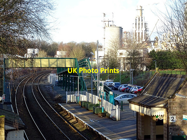 Photo 6"x4" Chirk railway station Chirk\/Y Waun c2016