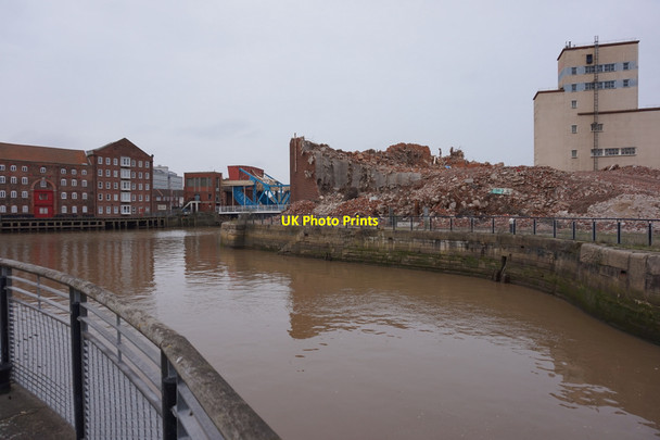 Photo 6"x4" Site of the former Clarence Mill, Hull Kingston upon Hull c2016