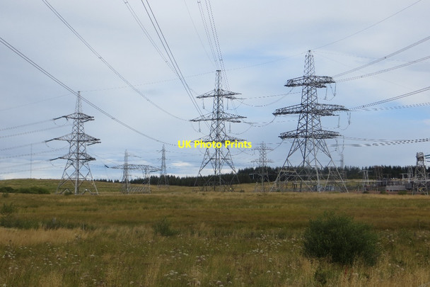 Photo 6"x4" Pylons, Gleniffer Braes Foxbar c2015