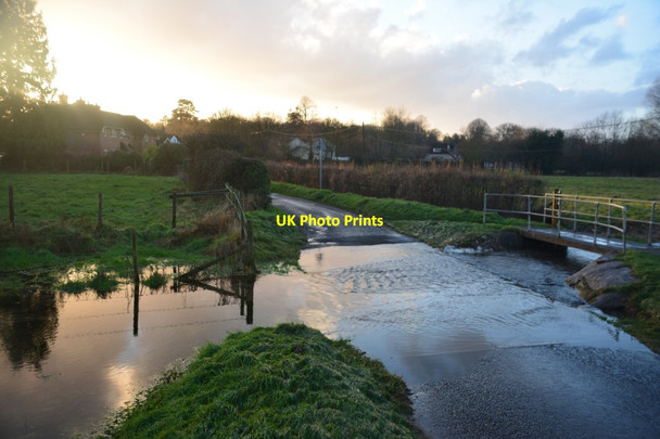 Photo 6"x4" Ford at Bishop's Sutton Bishop's Sutton c2016