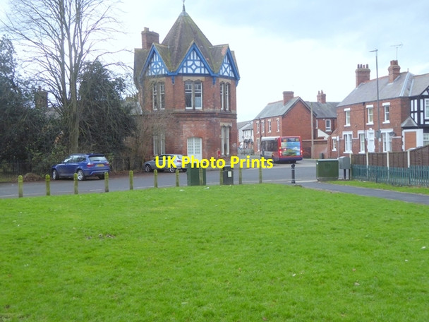 Photo 6"x4" Octagonal house in Denton Holme Carlisle c2016