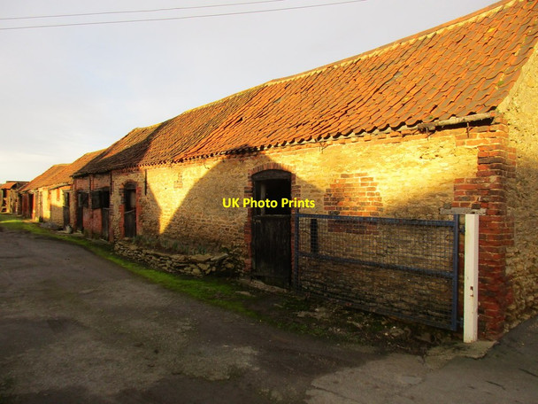 Photo 6"x4" Stables in Flixborough Flixborough c2016