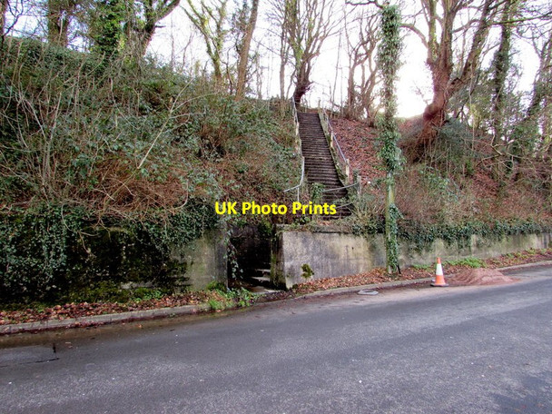 Photo 6"x4" Steps up from Cardiff Road, Quakers Yard Abercynon c2016