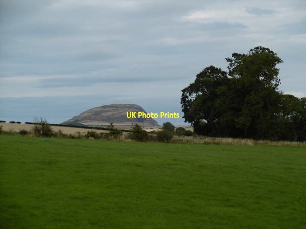 Photo 6"x4" View of Traprain Law Haddington\/NT5173 c2015