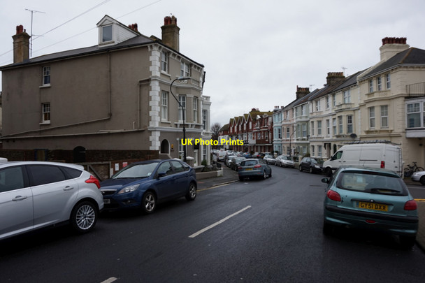 Photo 6"x4" St Aubyns Road, Eastbourne Roselands c2016