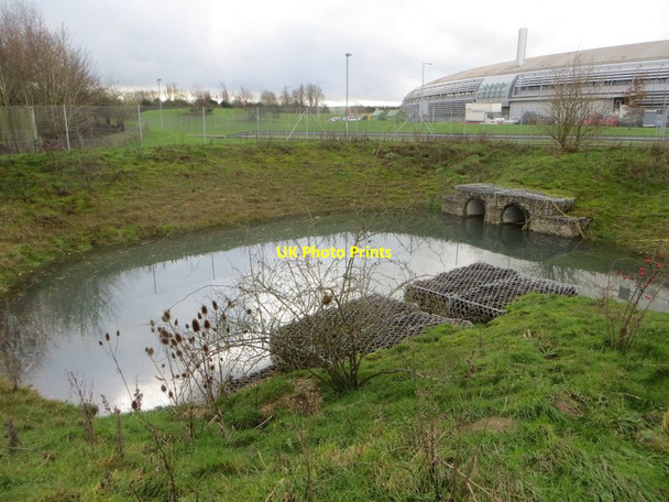 Photo 6"x4" Water in the Catch Pond Chilton\/SU4885 c2016
