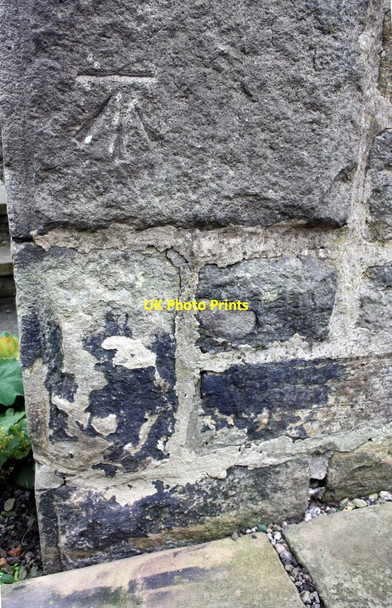 Photo 6"x4" Benchmark on #75 Rainhall Road Barnoldswick\/SD8746 c2015