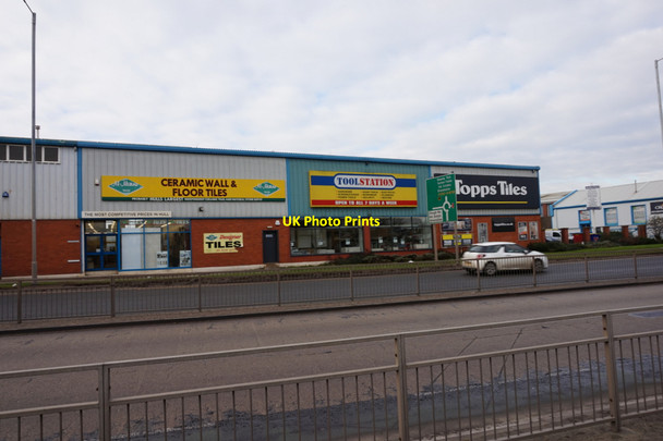 Photo 6"x4" Businesses on Stoneferry Road, Hull Kingston upon Hull c2016