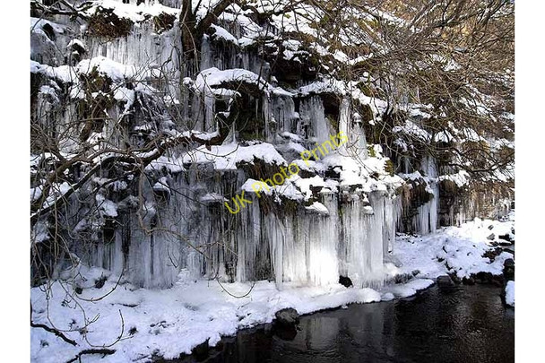 Photo 6"x4" Cascade of icicles Crossgill\/NY7440 c2009