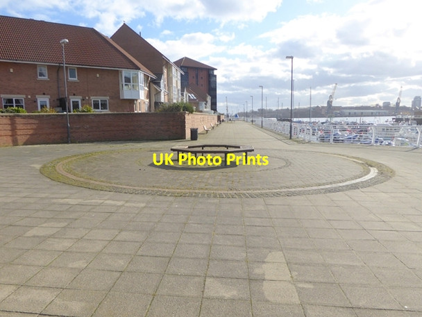 Photo 6"x4" Waterside path, Sunderland Marina Sunderland\/NZ3957 c2016