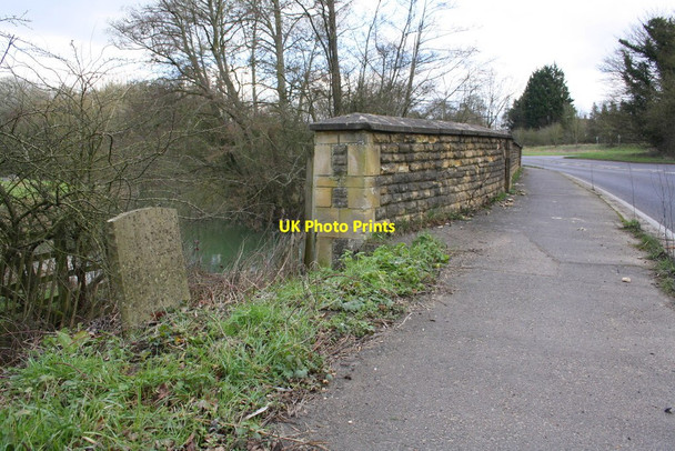 Photo 6"x4" Bridge No. 590 (1953) taking A4095 over River Evenlode Woodstock\/SP4416 c2016