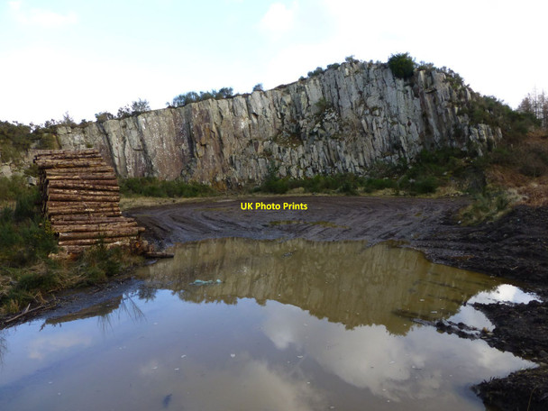Photo 6"x4" Shiellow Crags Holburn c2016