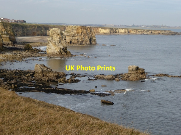 Photo 6"x4" Cliffs, sea stacks and beach at Marsden Marsden\/NZ3964 c2016 P1