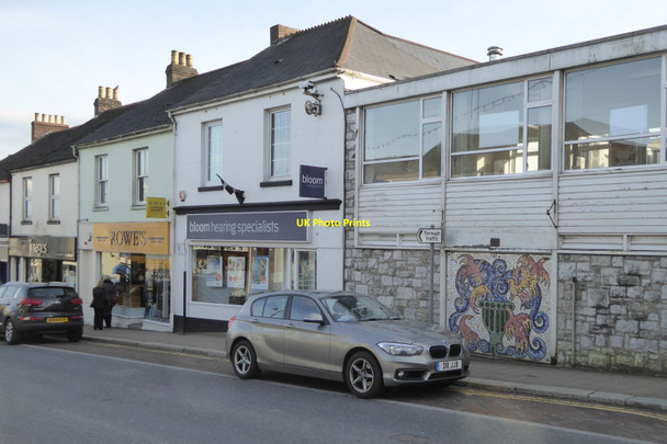 Photo 6"x4" Shops and mosaic panel in Fore Street, Saltash Saltash\/SX4258 c2016