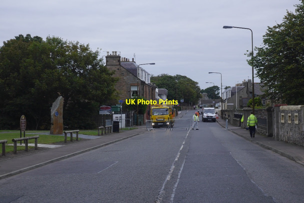 Photo 6"x4" Closing Edinburgh Road Cockenzie and Port Seton c2015
