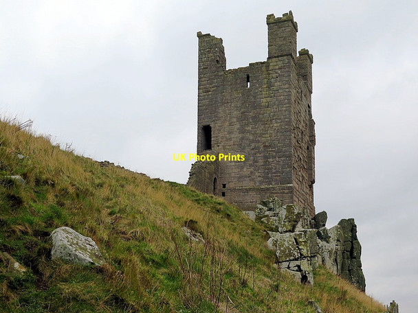 Photo 6"x4" Lilburn Tower, Dunstanburgh Castle Craster c2016