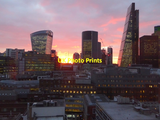 Photo 6"x4" The City at sunset London c2016