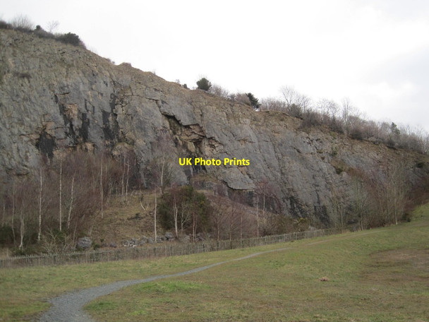Photo 6"x4" Warton Quarry (disused) and Crag Carnforth c2016 P1