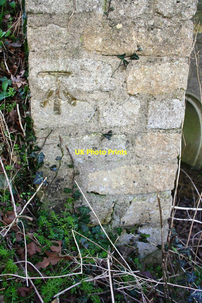 Photo 6"x4" Benchmark on bridge wall at Yarnton Mead Wolvercote c2016