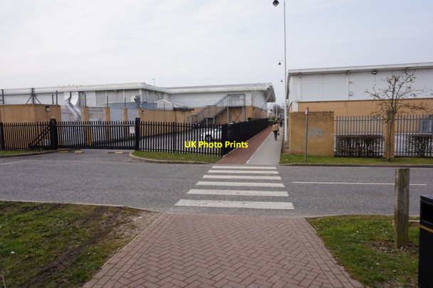 Photo 6"x4" Path leading to Kingswood Retail Park, Hull Kingswood\/TA0834 c2016