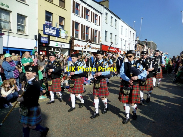 Photo 6"x4" Crozier Pipe Band, St Patrick's Day 2016 Omagh c2016