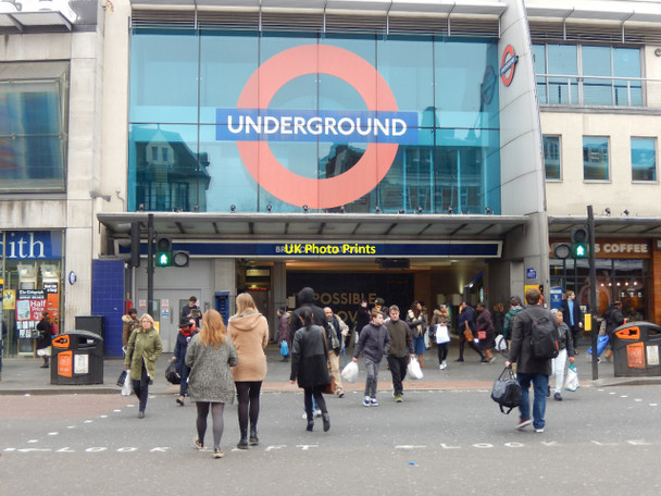 Photo 6"x4" Brixton Underground Station Brixton\/TQ3175 c2016