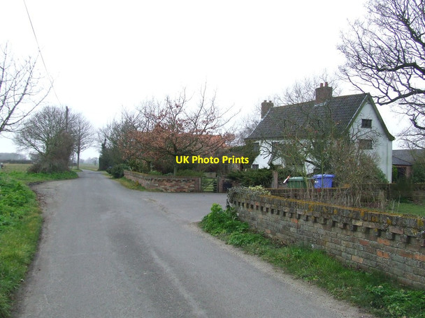 Photo 6"x4" Falcon Inn Road Cuckold's Green\/TM4882 c2016