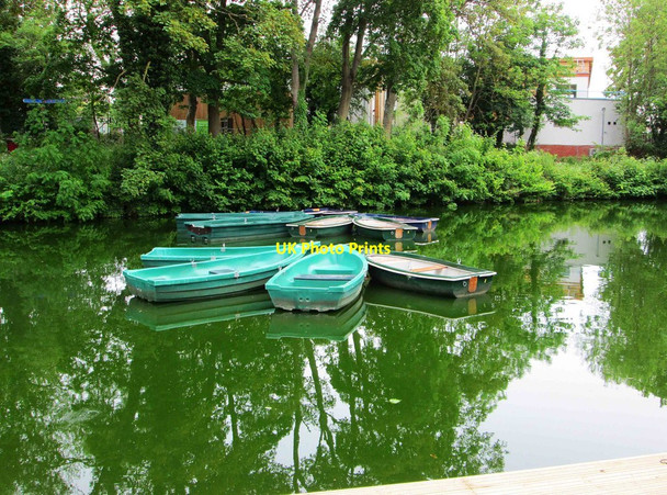 Photo 6"x4" Boats moored on the lake by the Boathouse, Pittville Park, Cheltenham, Glos Cheltenham c2015