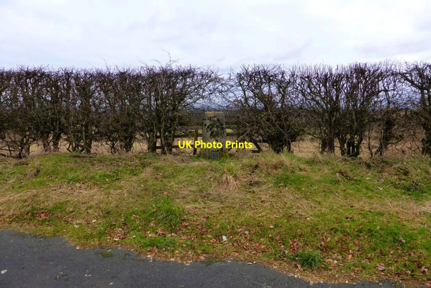 Photo 6"x4" Trig point, Manse Brae Newton\/NS6760 c2016