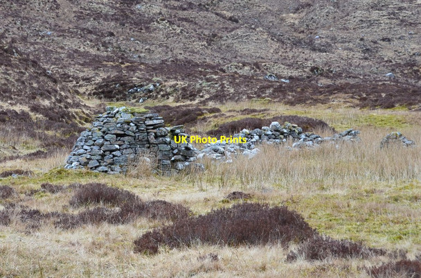 Photo 6"x4" Ruins in Coire Dhuinnid Inverinate c2016