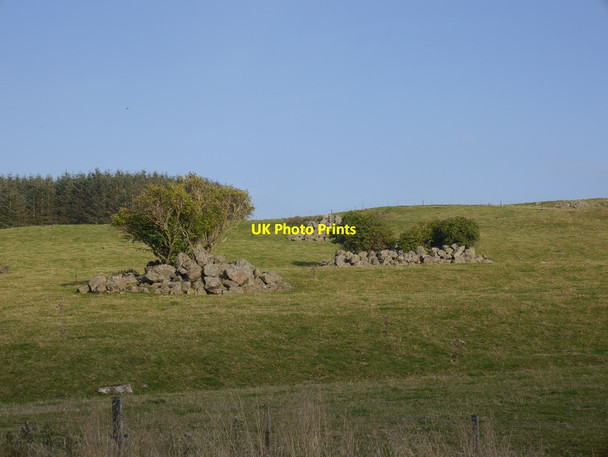 Photo 6"x4" Clearance cairns Harehope\/NT2044 c2015